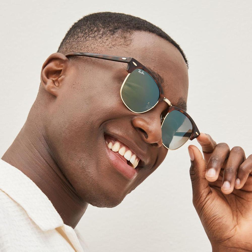 Ray-Ban Clubmaster RB3016 Lentes de sol cuadrados con montura de acetato, protección UV y opciones polarizadas