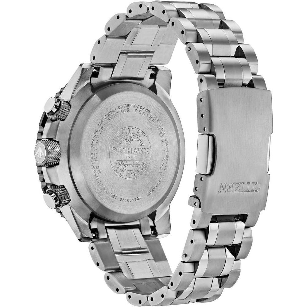 Citizen Reloj Promaster Air Skyhawk Eco-Drive Super Titanium para hombre con cronometraje atómico y cristal antirreflectante