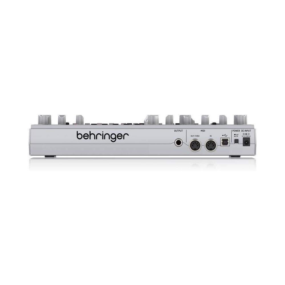 Behringer Sintetizador analógico de línea de graves TD-3-SR - Plata, VCO, secuenciador de 16 pasos, efectos de distorsión.