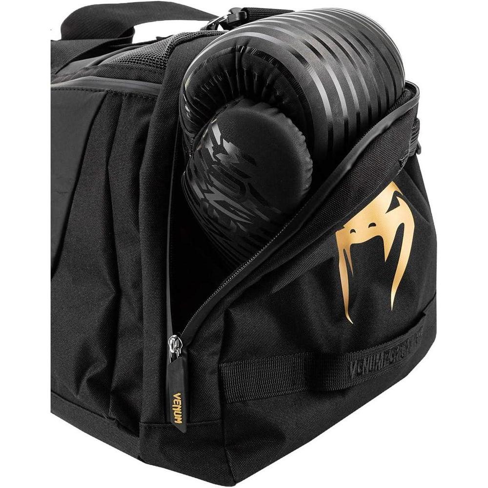 Venum Bolsas deportivas Trainer Lite Evo en color negro, ideales para artes marciales