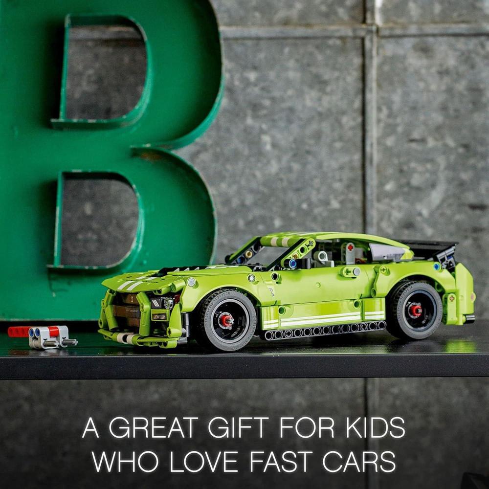 LEGO Technic Ford Mustang Shelby GT500, set de construcción de auto con aplicación AR para juego interactivo