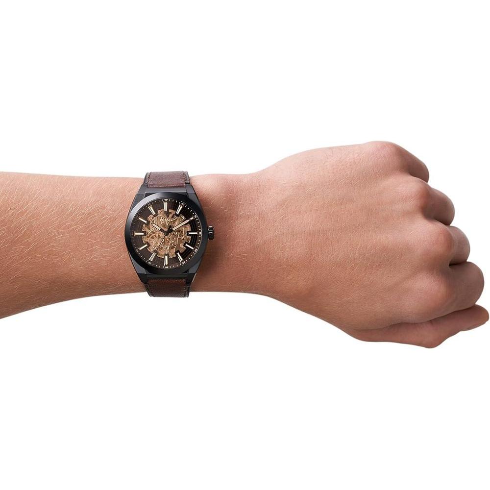 Reloj de Pulsera Automático Fossil Everett en Acero Inoxidable con Correa de Cuero, Esfera Negra y Resistente al Agua