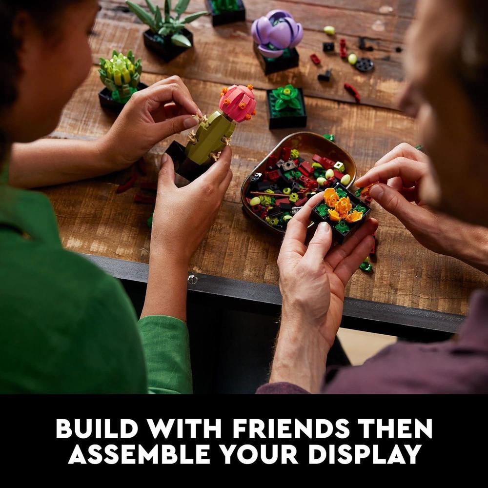 LEGO Icons Succulents - Juego de plantas artificiales para adultos, decoración del hogar, cumpleaños, regalos creativos de inauguración, 10309