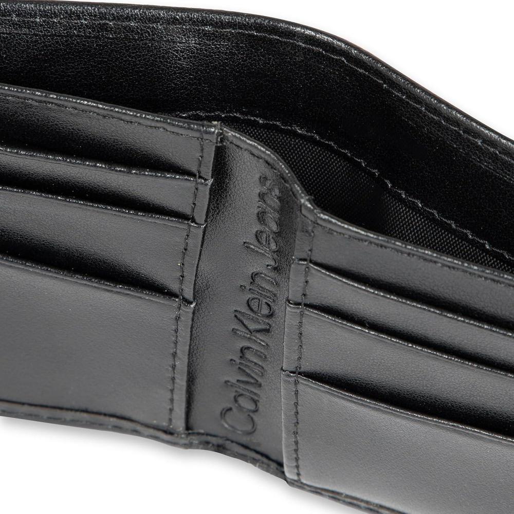 Billetera plegable minimalista RFID de cuero Calvin Klein para hombre con múltiples ranuras para tarjetas