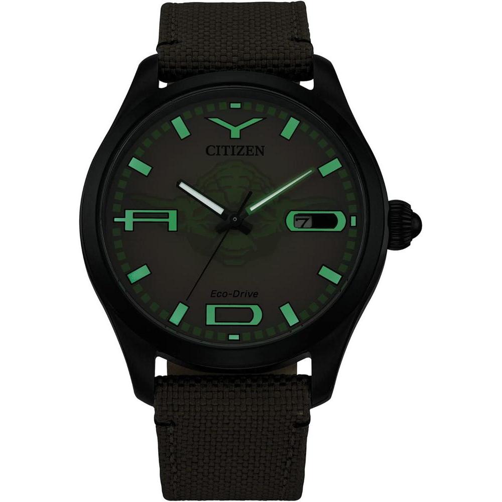 Citizen Eco-Drive Star Wars Yoda Judge me by my size do you Reloj IP Negro Cordura Luminoso Modelo BM6839-06W Negro Marrón Classic