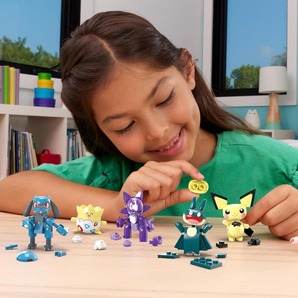 Juego de construcción Mega Pokémon con 8 personajes articulables, incluye Poké Ball