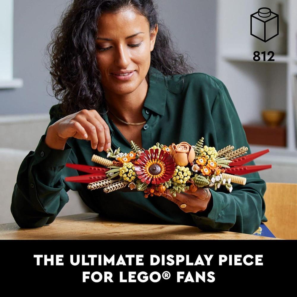 LEGO Icons - Centro de mesa de flores secas. Juego de manualidades para adultos, flores artificiales con rosa y gerbera. Decoración de mesa o pared, 10314