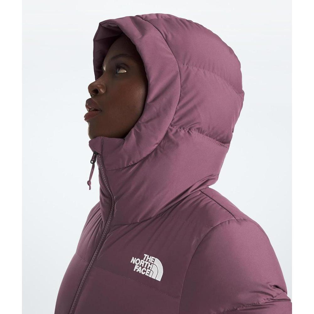 The North Face - Chaqueta aislante para mujer, resistente al agua con plumón reciclado y capucha ajustable