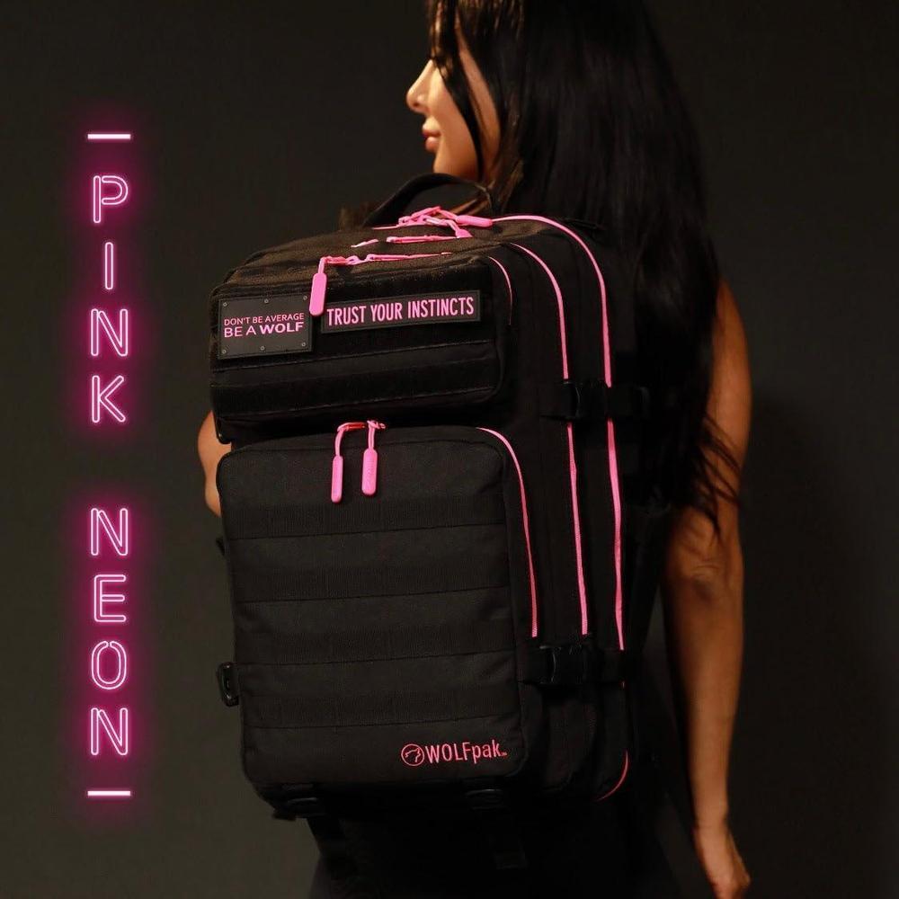 WOLFpak Mochila para portátil 45L rosa neón, táctica y resistente al agua, con parches personalizables y apertura de 180 grados