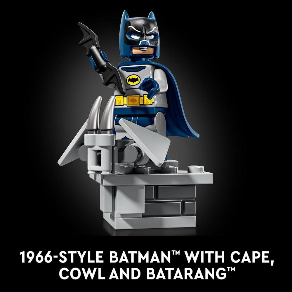 LEGO DC Batman: Set de construcción del clásico Batmobile de la serie de TV de 1966, ideal para fans adultos y coleccionistas