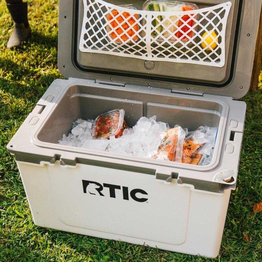 RTIC Enfriador Ultraligero 32 Cuartos, Portátil y Aislado para Bebidas y Camping, 30% más Ligero que Refrigeradores Convencionales
