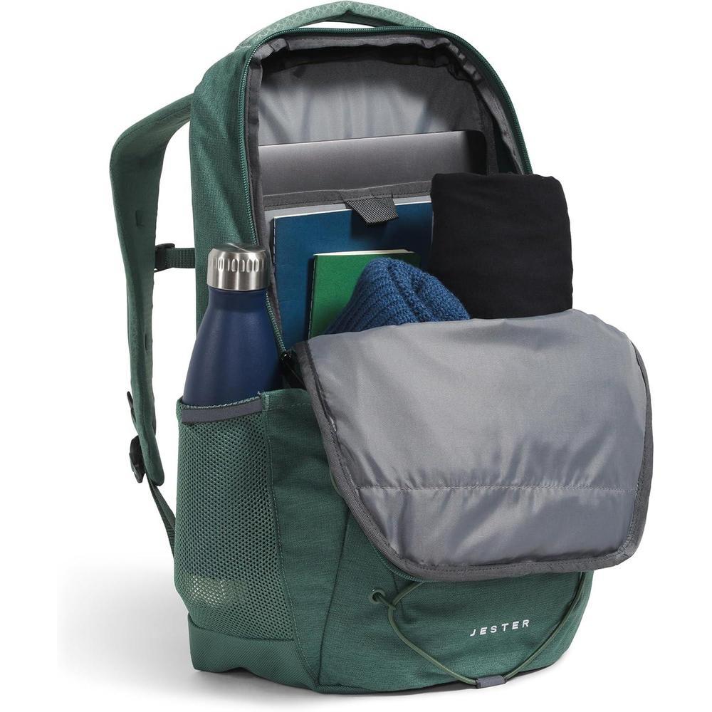 Mochila Jester de The North Face con sistema FlexVent y organización total, ideal para trabajo y estudio