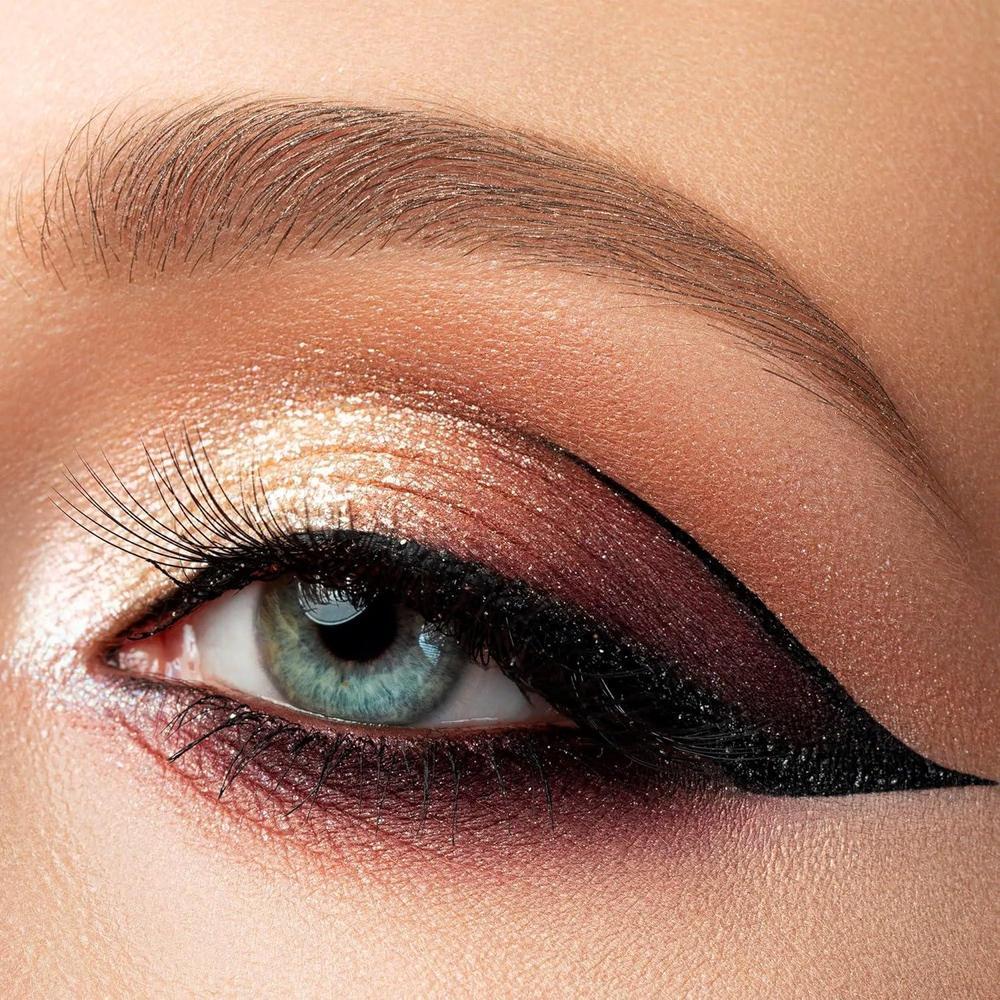 Paleta De Sombras Armaf Beauté 10 Tonos OhSoSubtle, Mate Y Purpurina Para Toda Ocasión