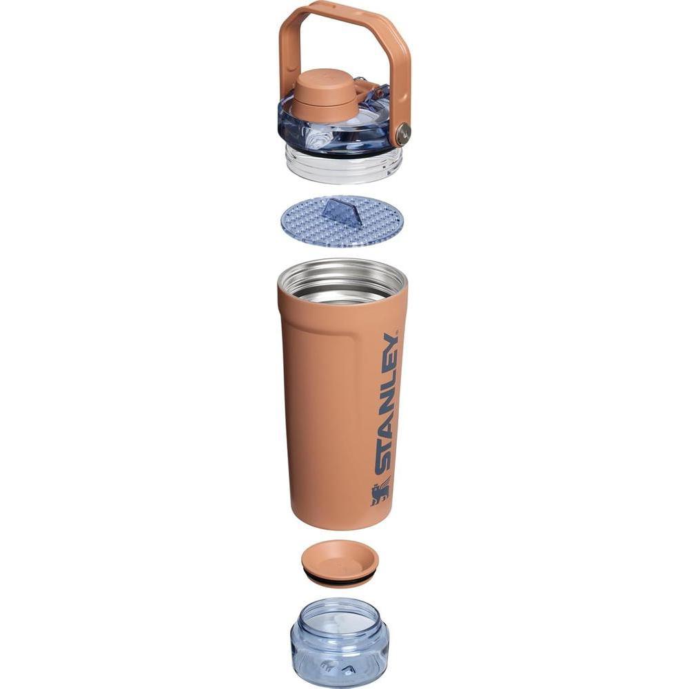 Stanley Activate Shaker - Botella de acero inoxidable aislado, diseño a prueba de fugas con tapa de flujo rápido y base de almacenamiento