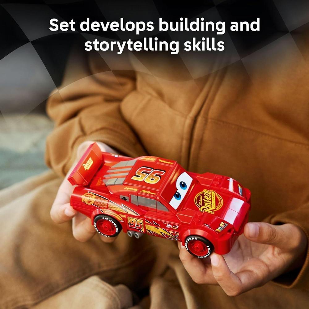 LEGO Speed Champions Lightning McQueen de Disney Pixar Cars, juguete de construcción para niños y niñas de 9+ años