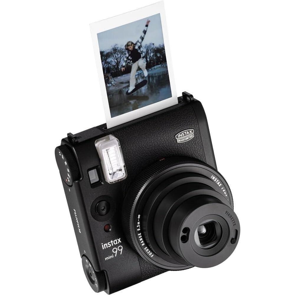 Fujifilm Instax Mini 99: Cámara instantánea con estuche, funcionalidades modernas, efectos de color y sistema de enfoque de zona